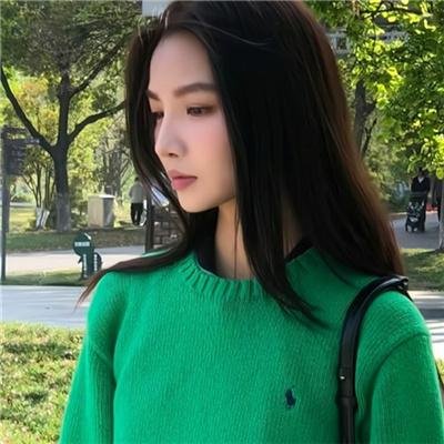怕羞的黄莺